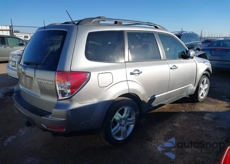 2010 Subaru Forester 2.5X Limited из США, поврежденный, VIN JF2SH6DC7AH907129
